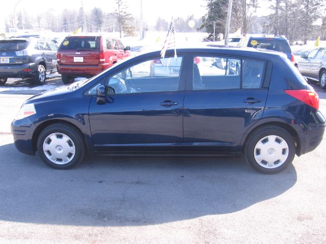 2008 Nissan Versa E43