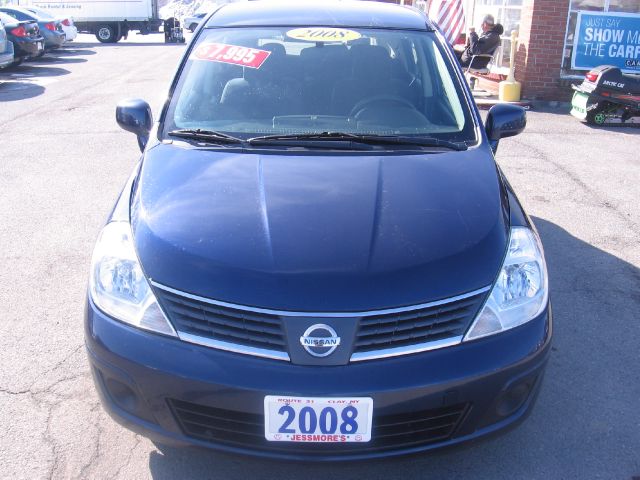 2008 Nissan Versa E43