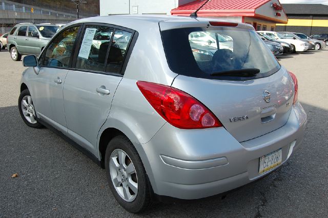 2008 Nissan Versa Limited Access Cab 4WD