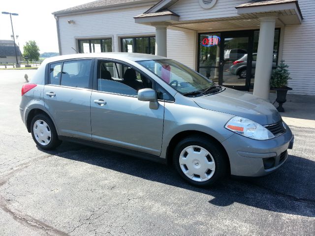 2008 Nissan Versa E43