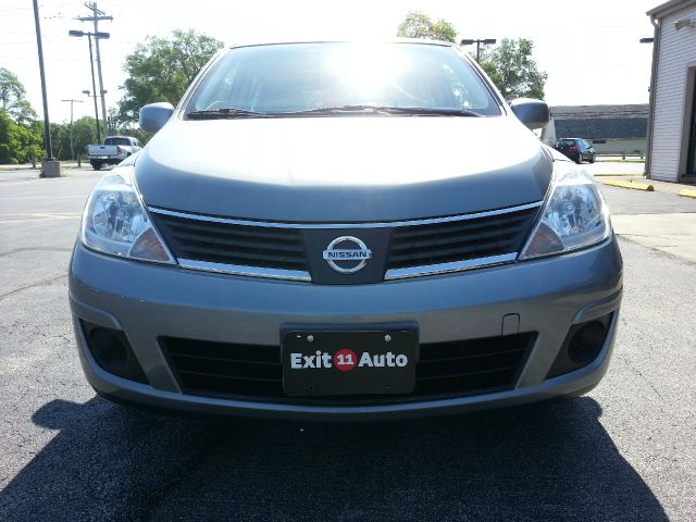 2008 Nissan Versa E43