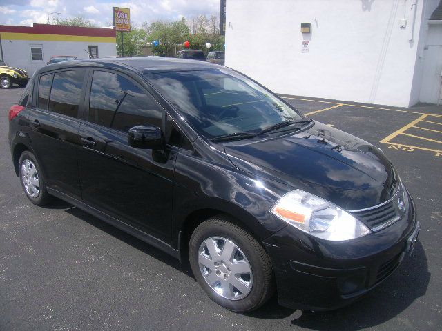 2008 Nissan Versa Limited Access Cab 4WD