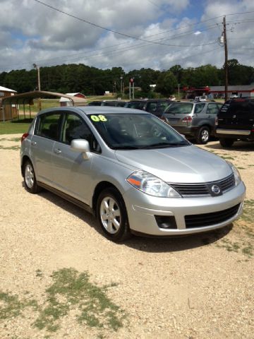 2008 Nissan Versa Limited Access Cab 4WD