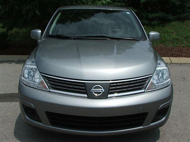 2008 Nissan Versa 15