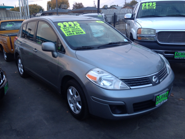 2008 Nissan Versa Limited Access Cab 4WD