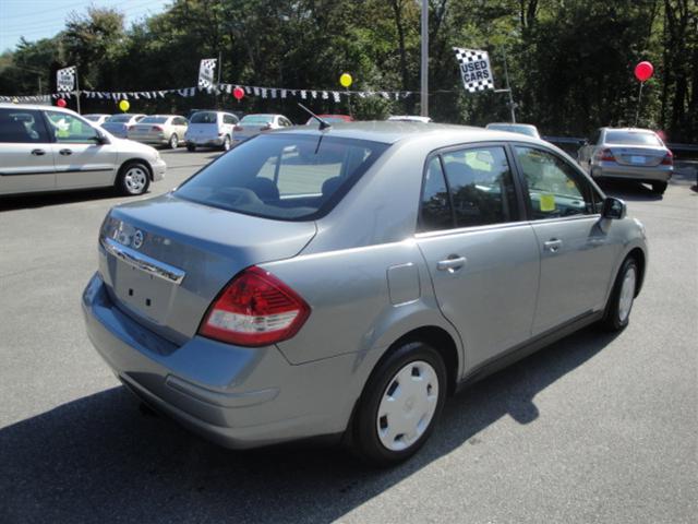 2008 Nissan Versa SP Pchair Abs/sab