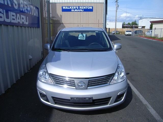 2009 Nissan Versa Unknown