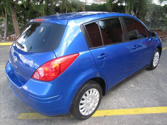 2009 Nissan Versa Passenger Sport Minivan 4D