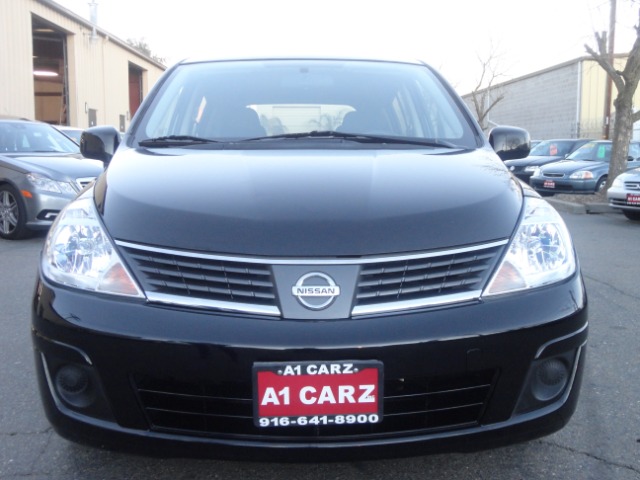 2009 Nissan Versa Carrera C4S