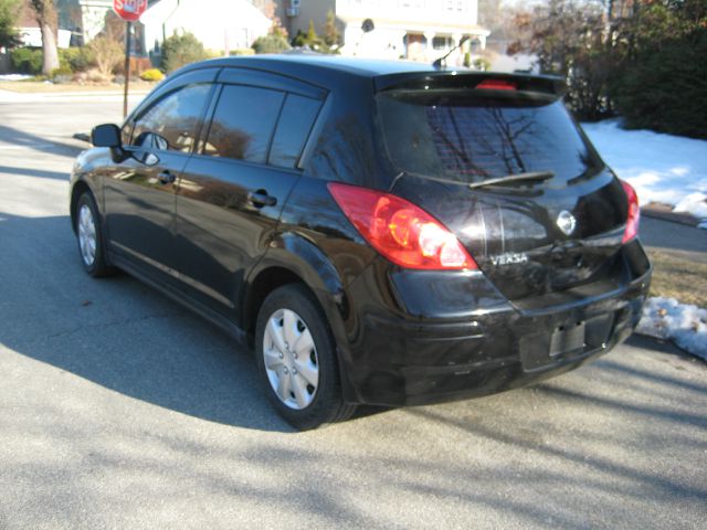 2009 Nissan Versa Sportxcab Crew Cab