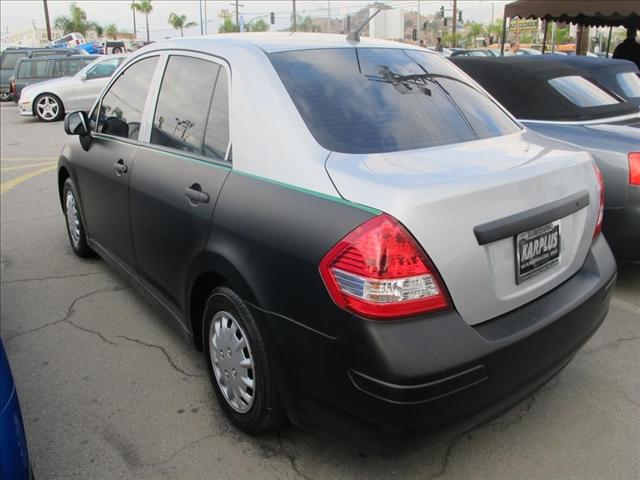 2009 Nissan Versa Unknown