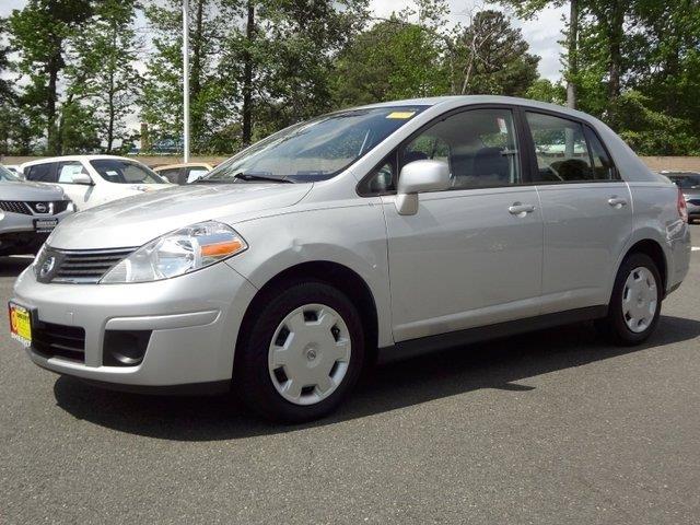 2009 Nissan Versa E43