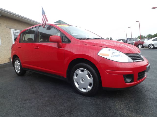 2009 Nissan Versa Carrera C4S