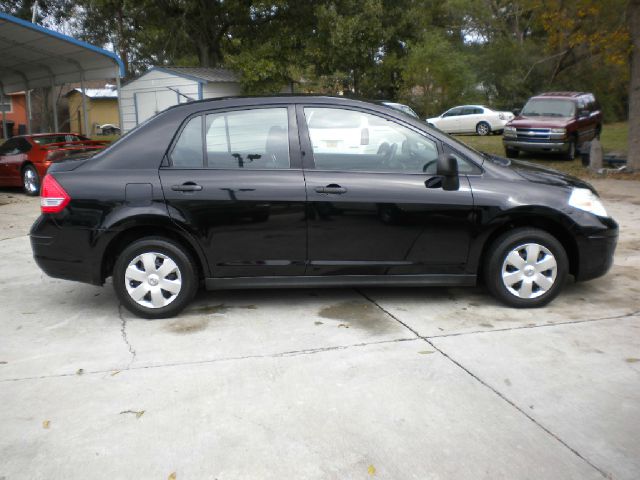 2009 Nissan Versa Ws6 Lt 1