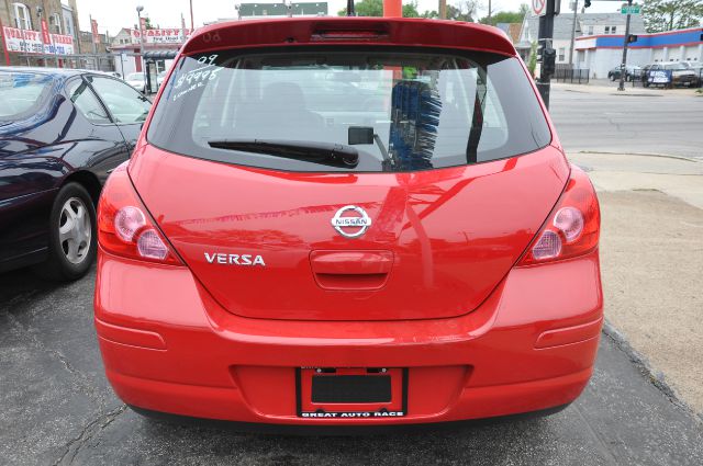 2009 Nissan Versa Carrera C4S