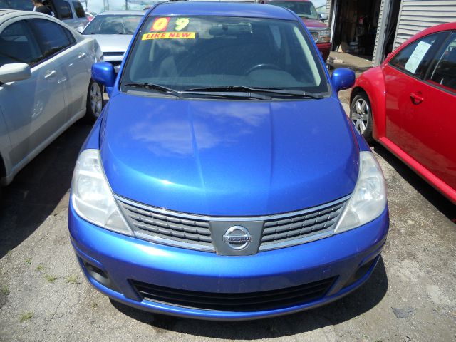 2009 Nissan Versa Sportxcab Crew Cab