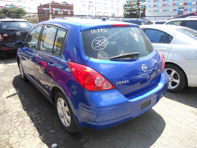 2009 Nissan Versa Sportxcab Crew Cab