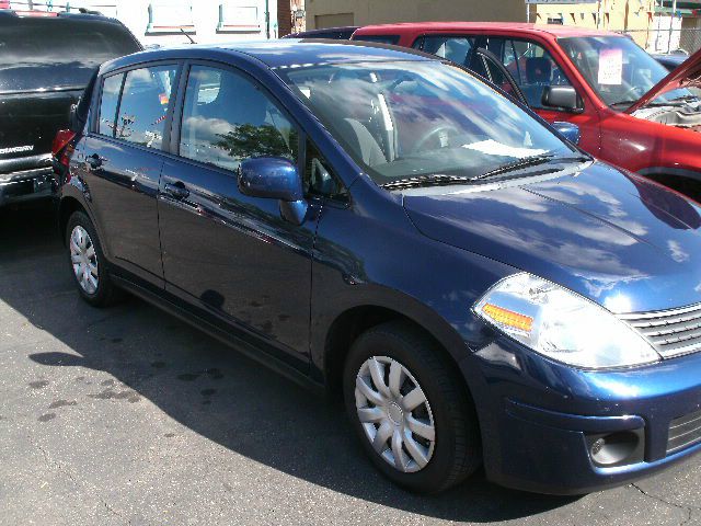 2009 Nissan Versa Carrera C4S