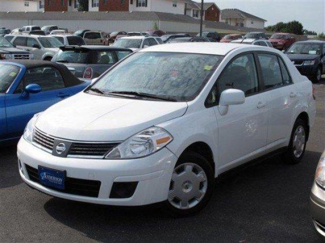 2009 Nissan Versa Unknown