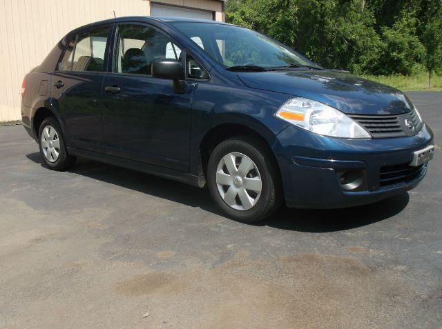 2009 Nissan Versa Ws6 Lt 1