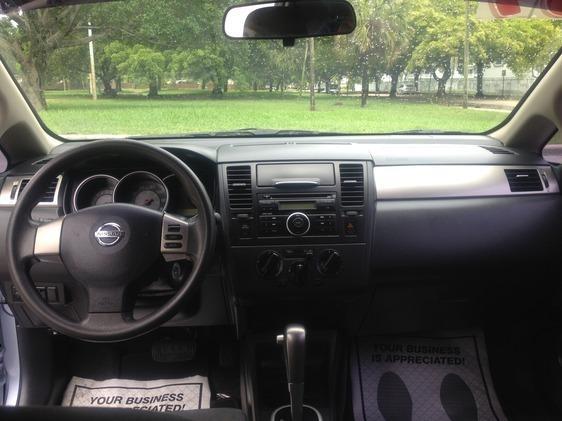 2009 Nissan Versa Carrera C4S