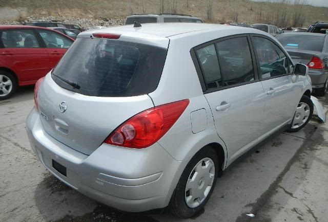 2009 Nissan Versa Carrera C4S