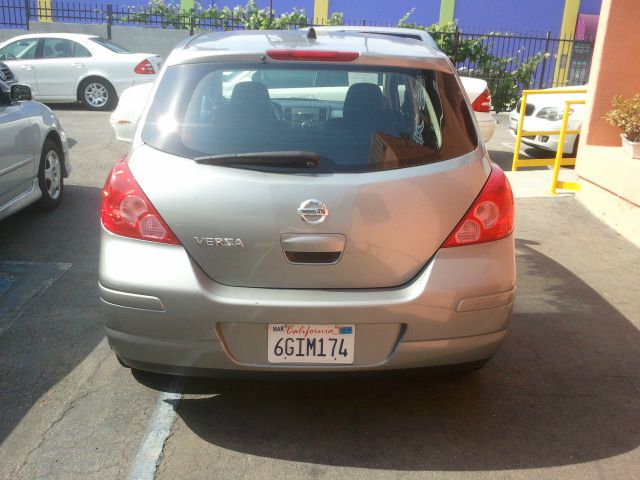 2009 Nissan Versa Carrera C4S