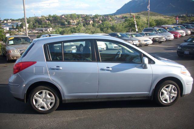 2010 Nissan Versa Carrera C4S