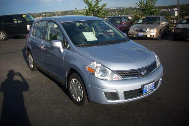 2010 Nissan Versa Carrera C4S