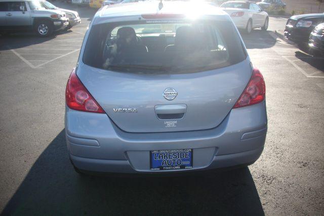 2010 Nissan Versa Carrera C4S