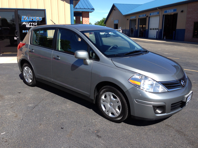 2010 Nissan Versa Carrera C4S