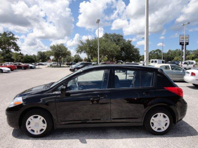 2010 Nissan Versa SR5 E. Cab 4x4 V8