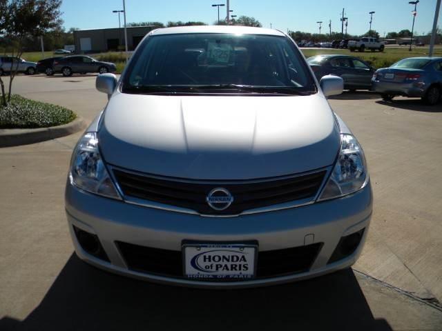 2010 Nissan Versa E43