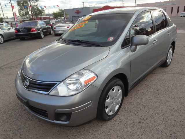 2010 Nissan Versa Unknown