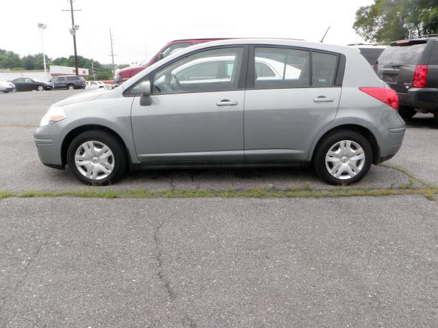 2010 Nissan Versa Unknown