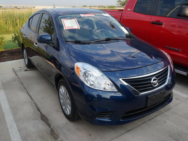 2012 Nissan Versa 745lilow Milesmint Condtionclean Carfax Se