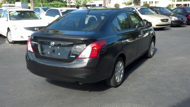 2012 Nissan Versa 1500 SLE Ext. Cab 2WD