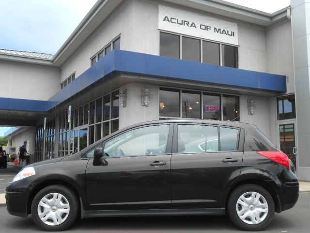 2012 Nissan Versa Carrera C4S