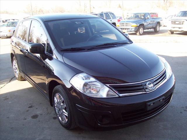 2012 Nissan Versa E43