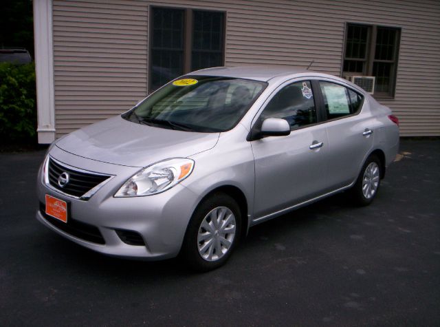 2012 Nissan Versa Track Edition 3.8