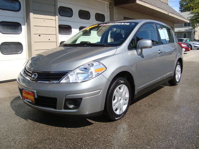 2012 Nissan Versa Carrera C4S