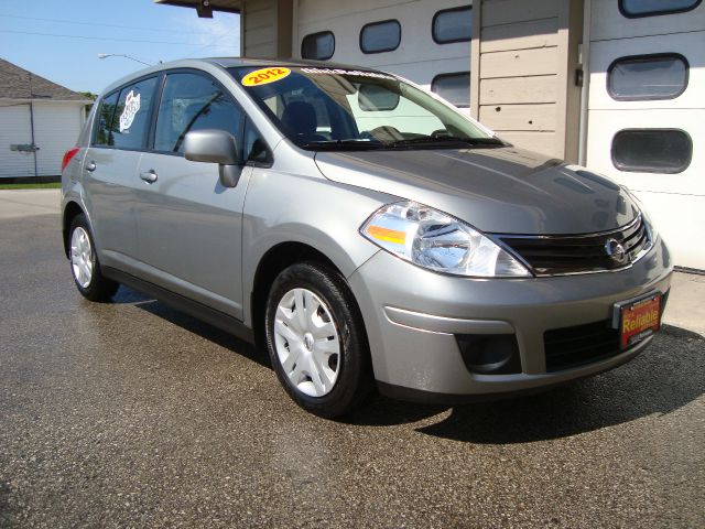 2012 Nissan Versa Carrera C4S