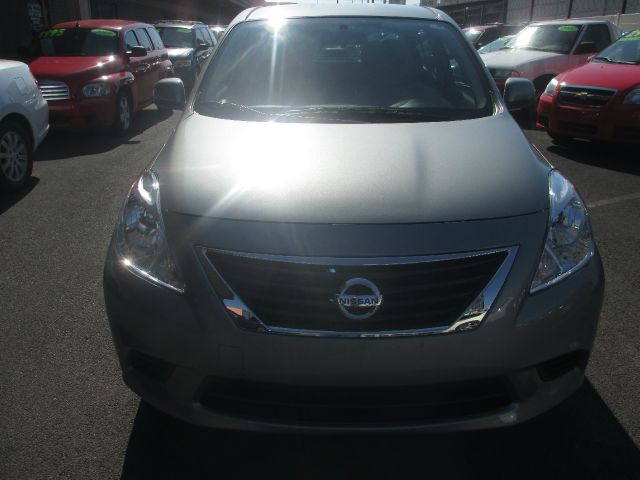 2012 Nissan Versa Track Edition 3.8