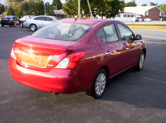 2012 Nissan Versa Track Edition 3.8