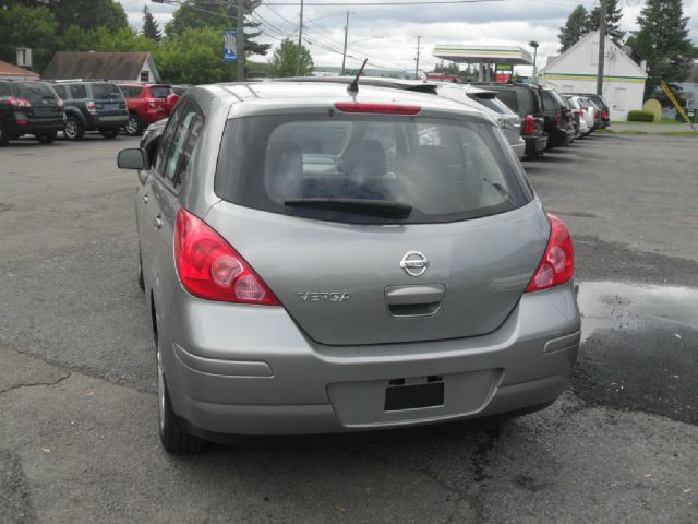 2012 Nissan Versa Carrera C4S