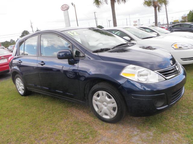 2012 Nissan Versa Unknown