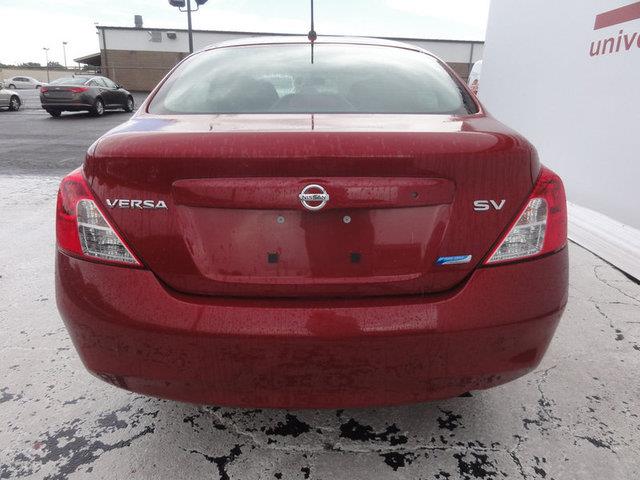 2012 Nissan Versa 745lilow Milesmint Condtionclean Carfax Se