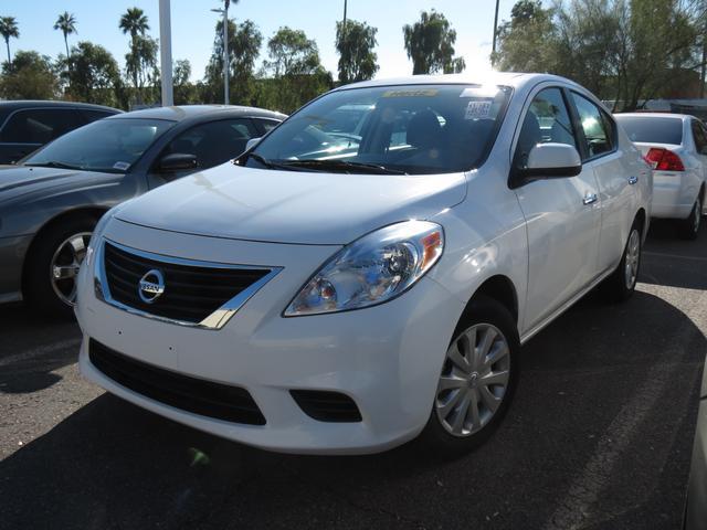 2012 Nissan Versa 745lilow Milesmint Condtionclean Carfax Se