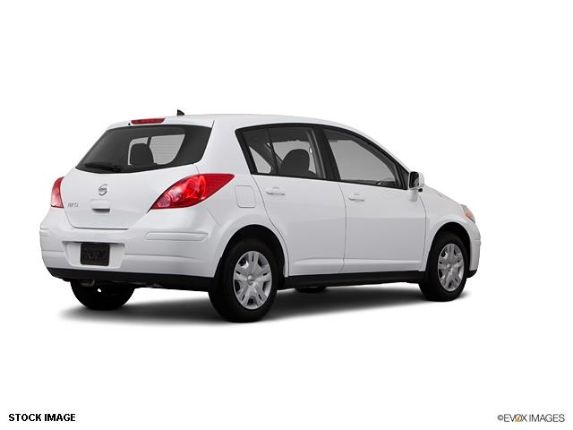 2012 Nissan Versa Unknown