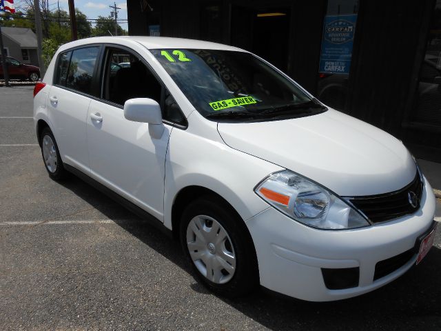 2012 Nissan Versa Carrera C4S